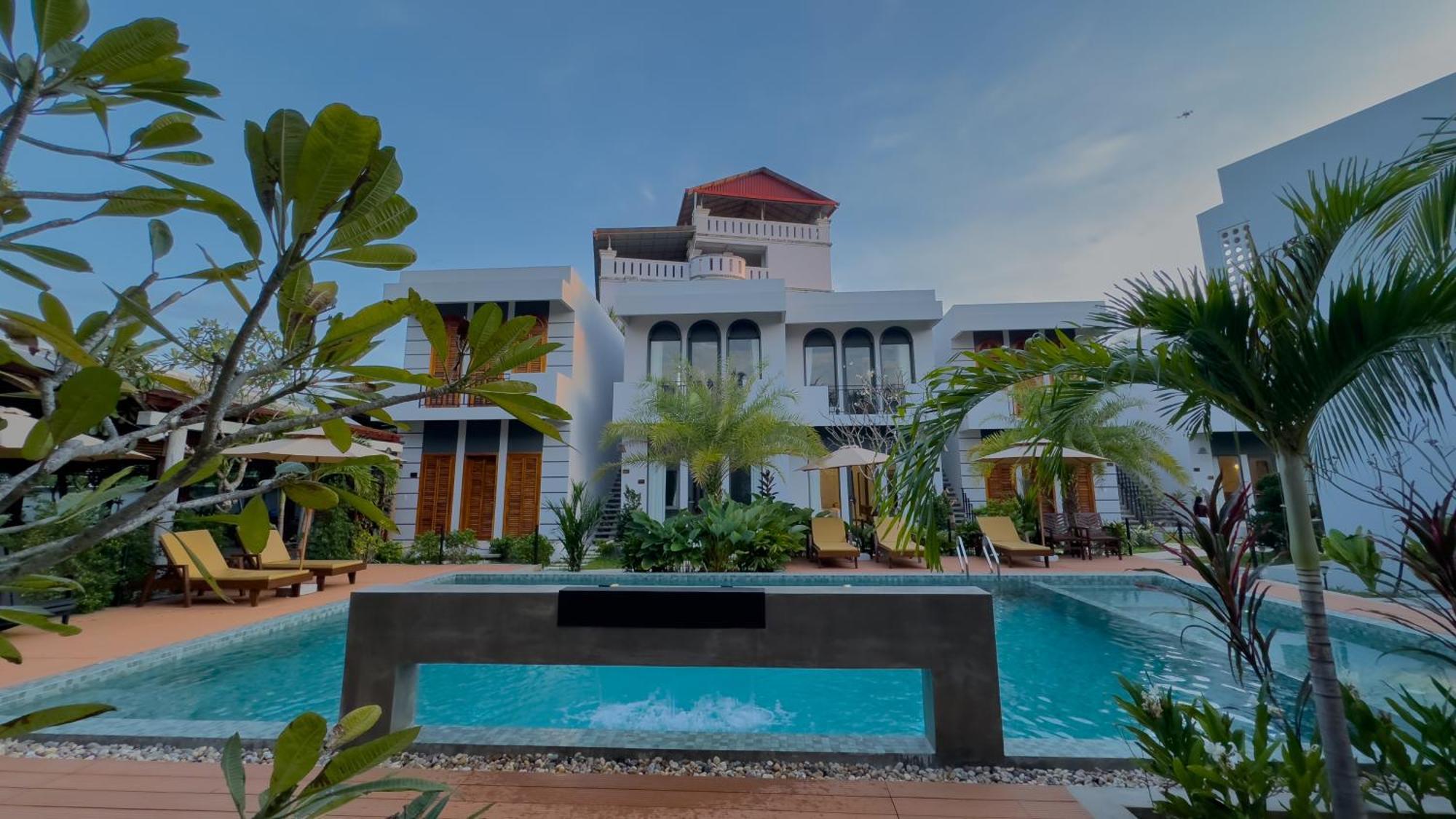 The R&B Boutique Hotel Kampot Eksteriør billede